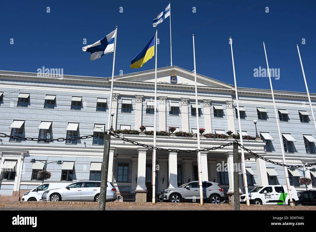 Helsinki, Finlandia - 25 luglio 2024: Edificio del municipio di Helsinki. Foto Stock