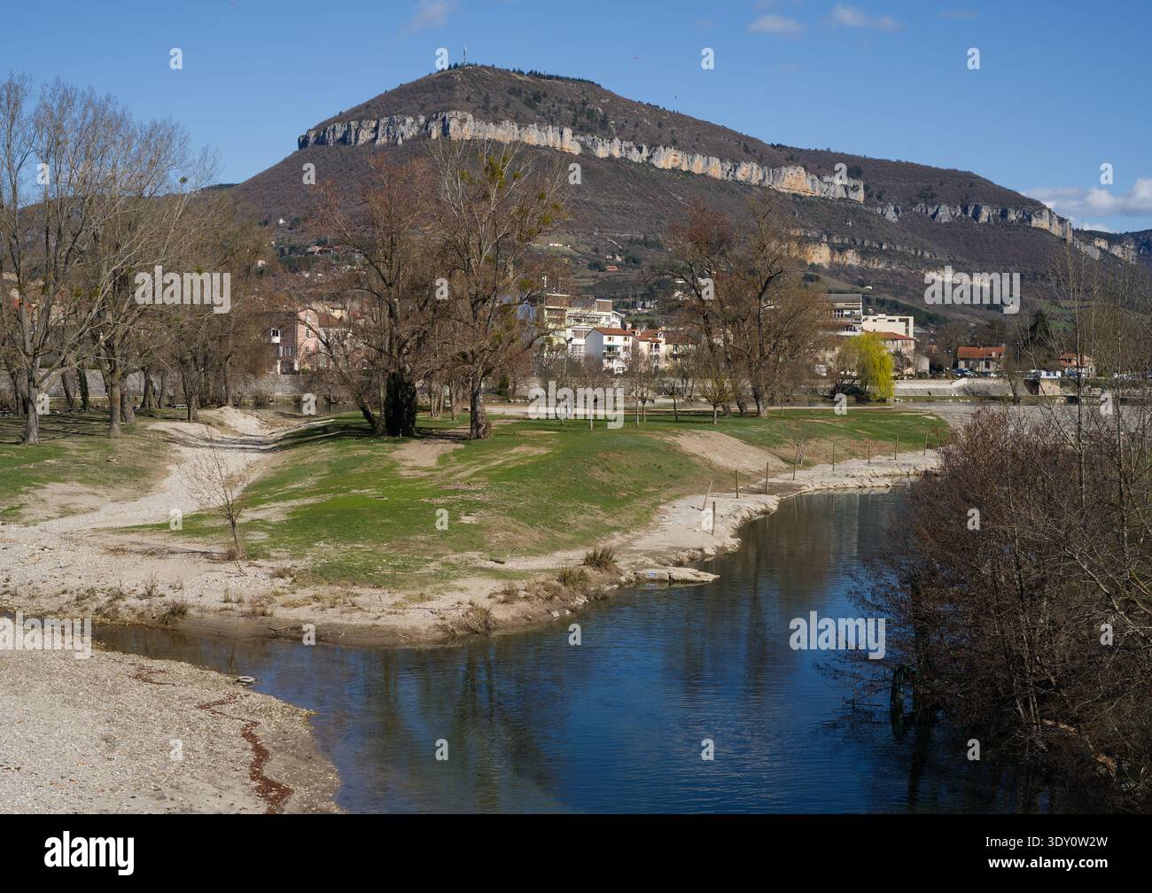 Il fiume Tarn a Millau, in Francia Foto Stock