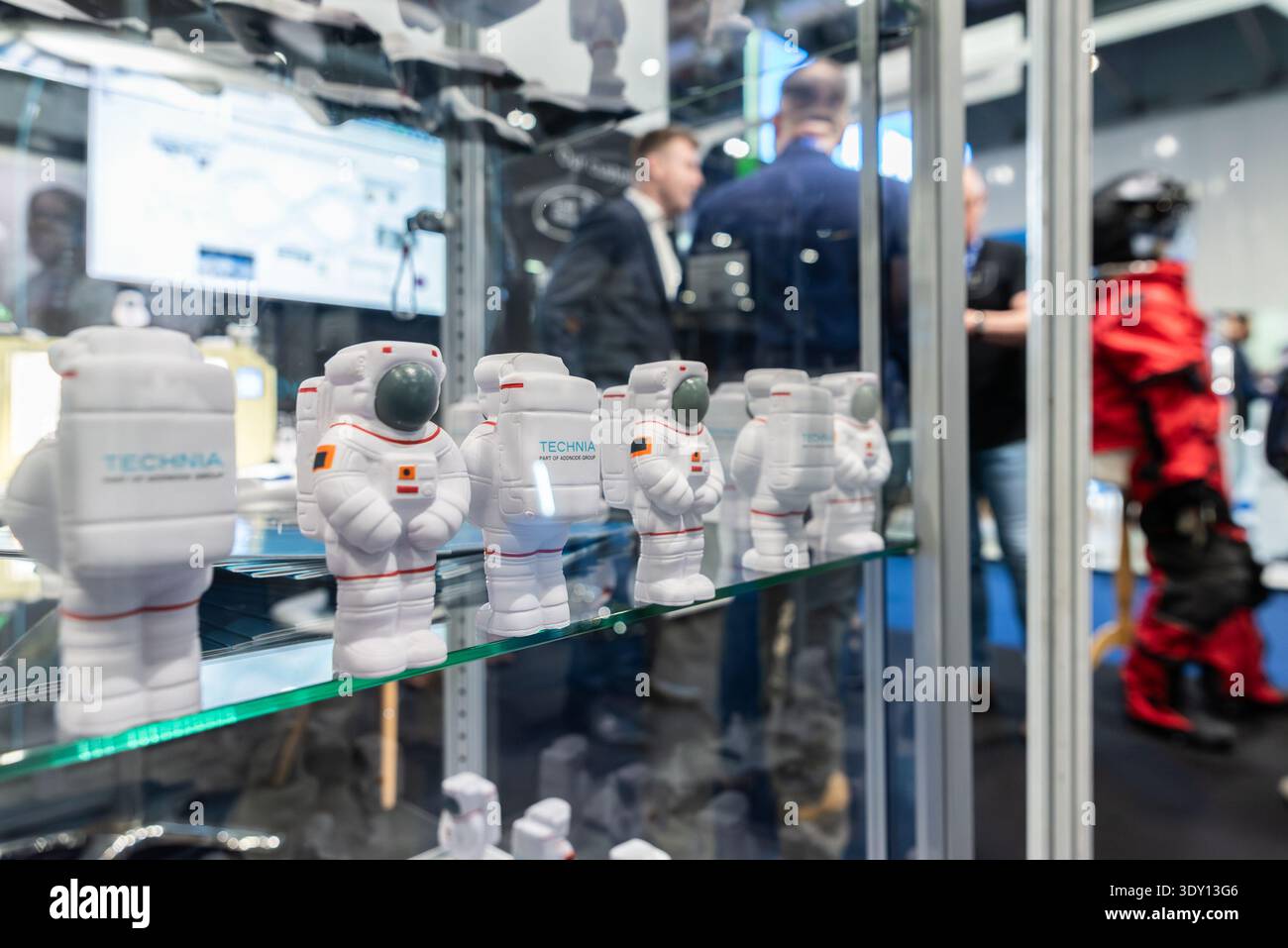 Technia stand all'evento Space Comm Expo Europe, Excel Londra, Regno Unito. Software di ingegneria globale e società di consulenza omaggi Foto Stock