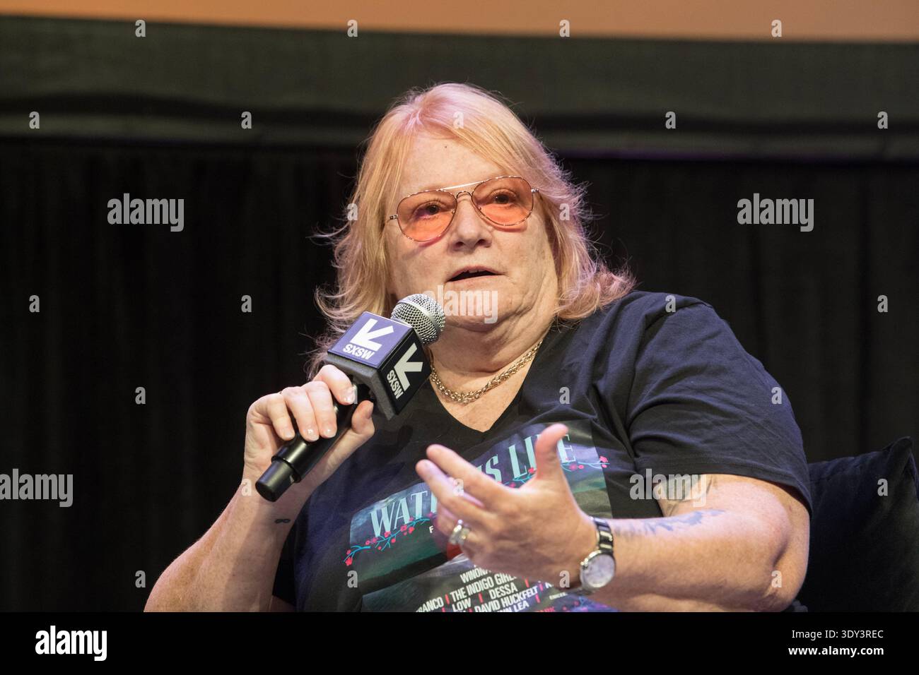 Indigo Girls and Winona LaDuke panel Discussion during South by Southwest, Austin, Texas, 14 marzo 2023. (Foto di John Anderson) Foto Stock