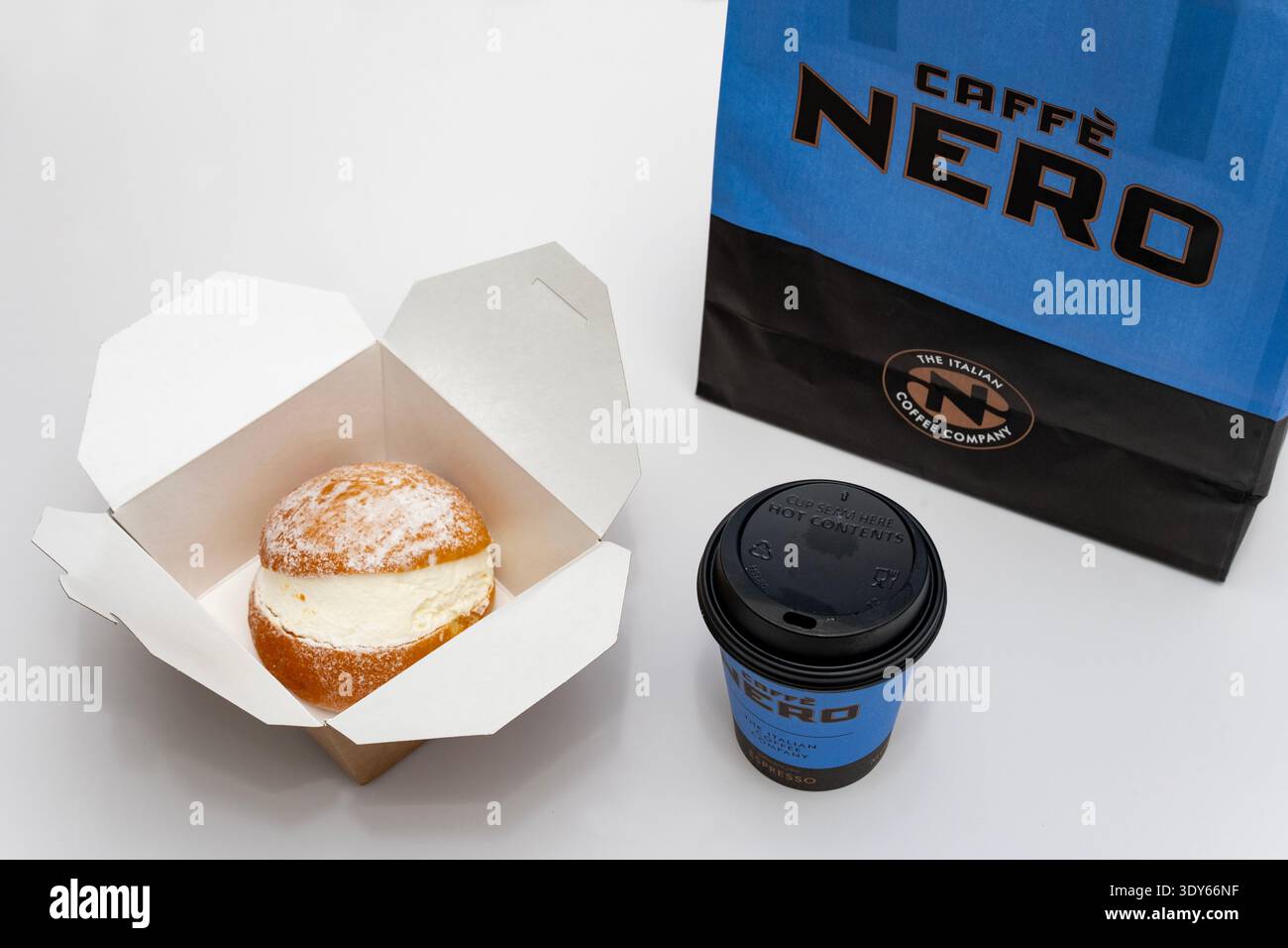 Cafe Nero Maritozzi crema panino Foto Stock