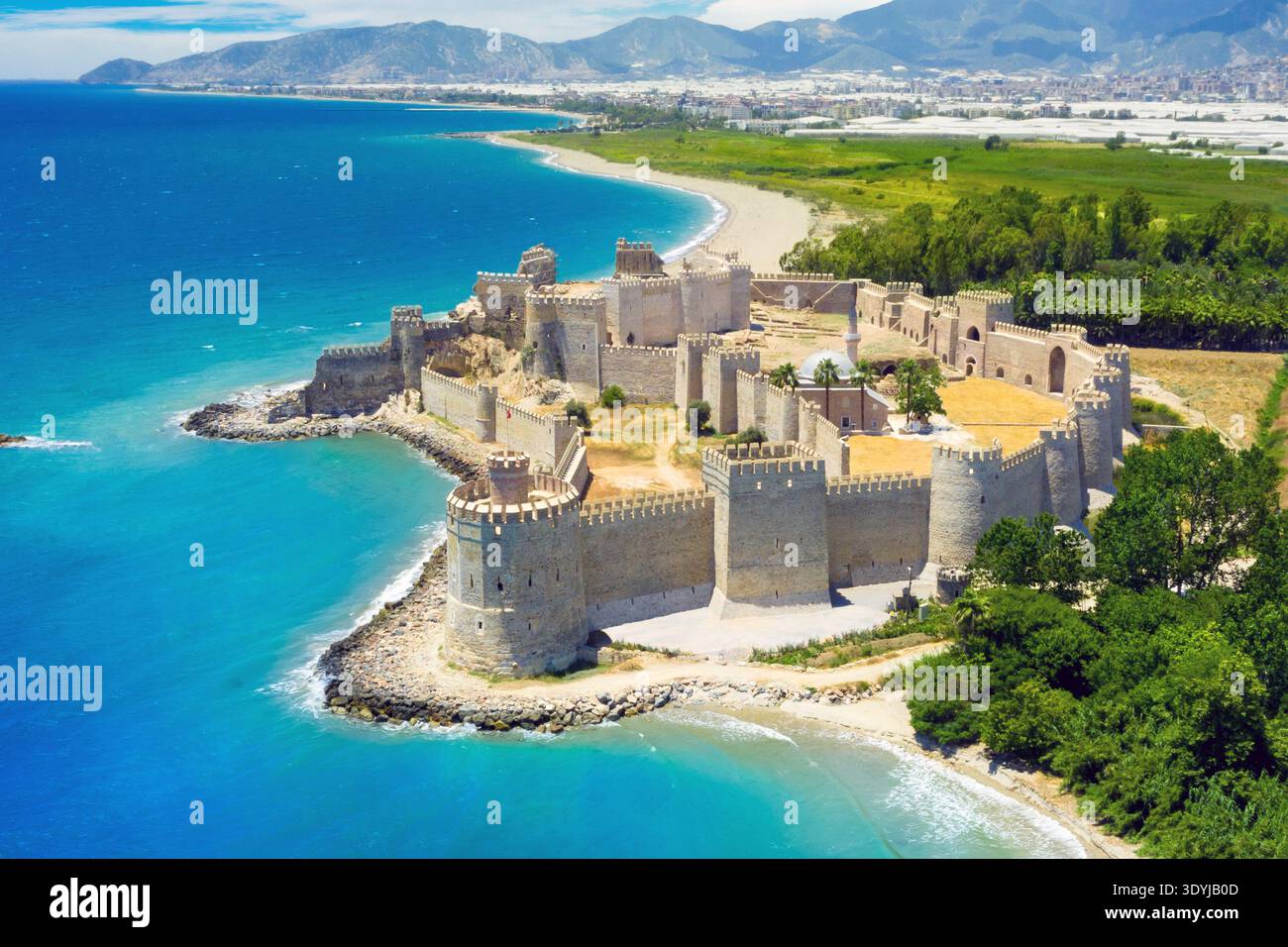 Vista panoramica del castello di Mamure nella città di Anamur, Turchia Foto Stock