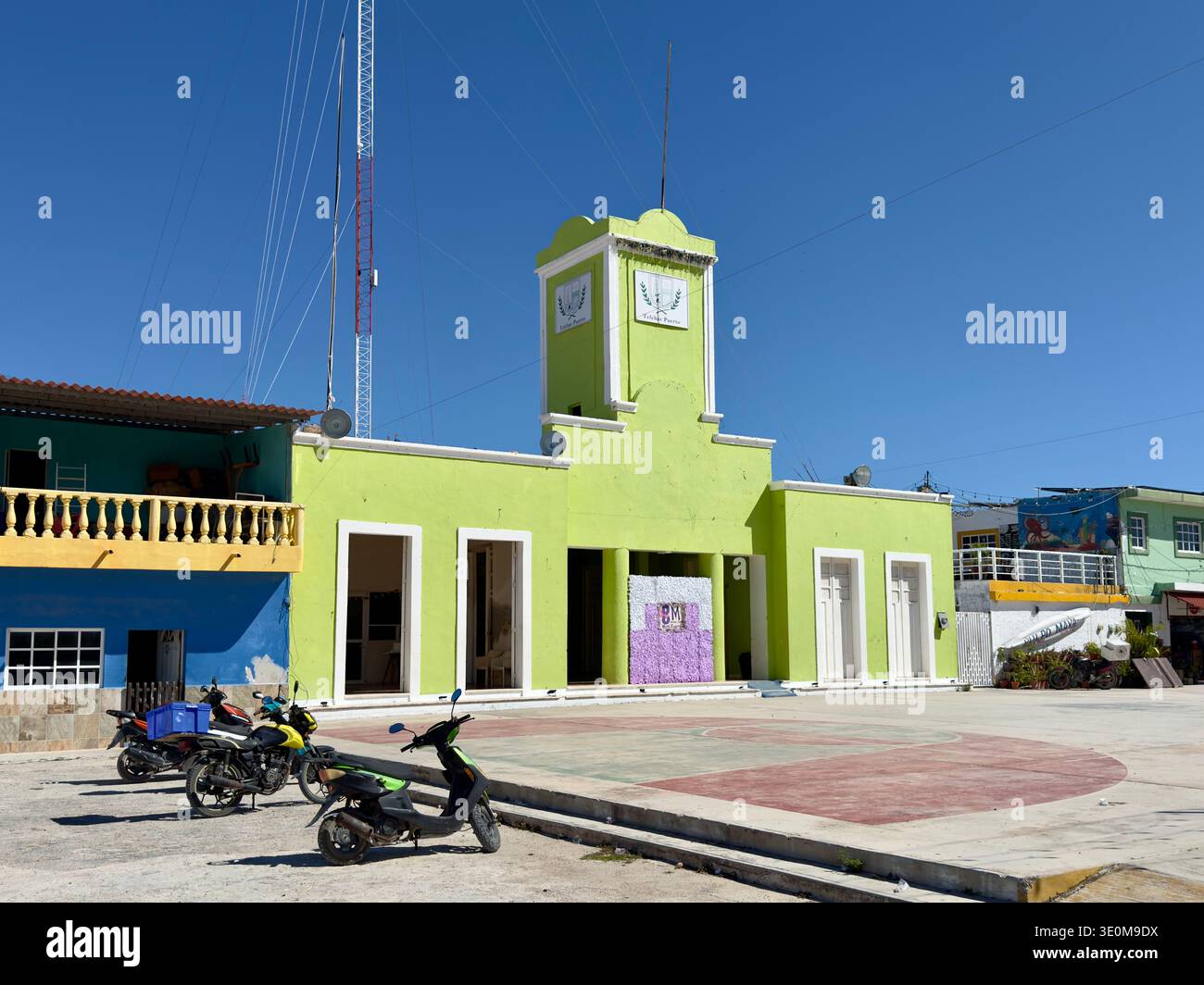 Municipio nella piccola città costiera di Telchac Puerto, Yucatan, Messico Foto Stock