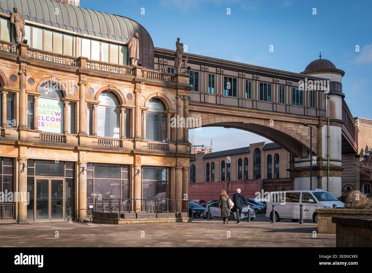 Architettura ornata ad Harrogate, North Yorkshire, Regno Unito. Foto Stock