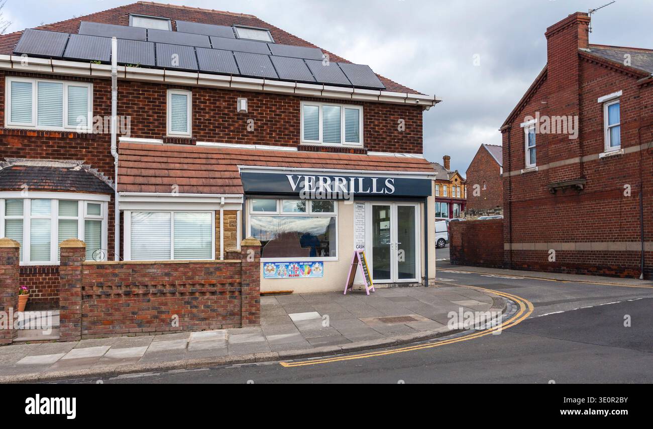 Il popolare Verrills pesce e chip shop a Hartlepool,l'Inghilterra,UK Foto Stock