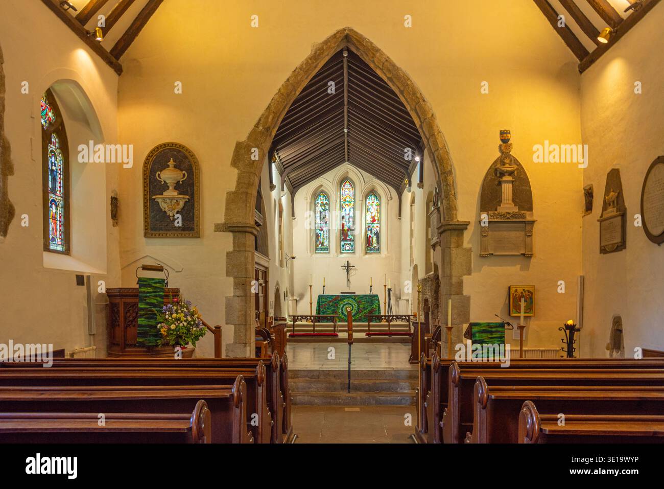 Canterbury, Inghilterra, 12 luglio 2025: Interno della chiesa di San Martino a Canterbury, Inghilterra. IMMAGINE Foto Stock