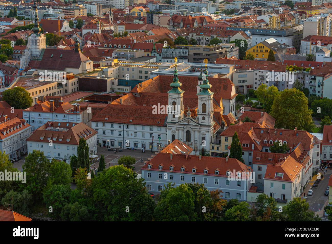 Veduta aerea della città austriaca di Graz. IMMAGINE Foto Stock