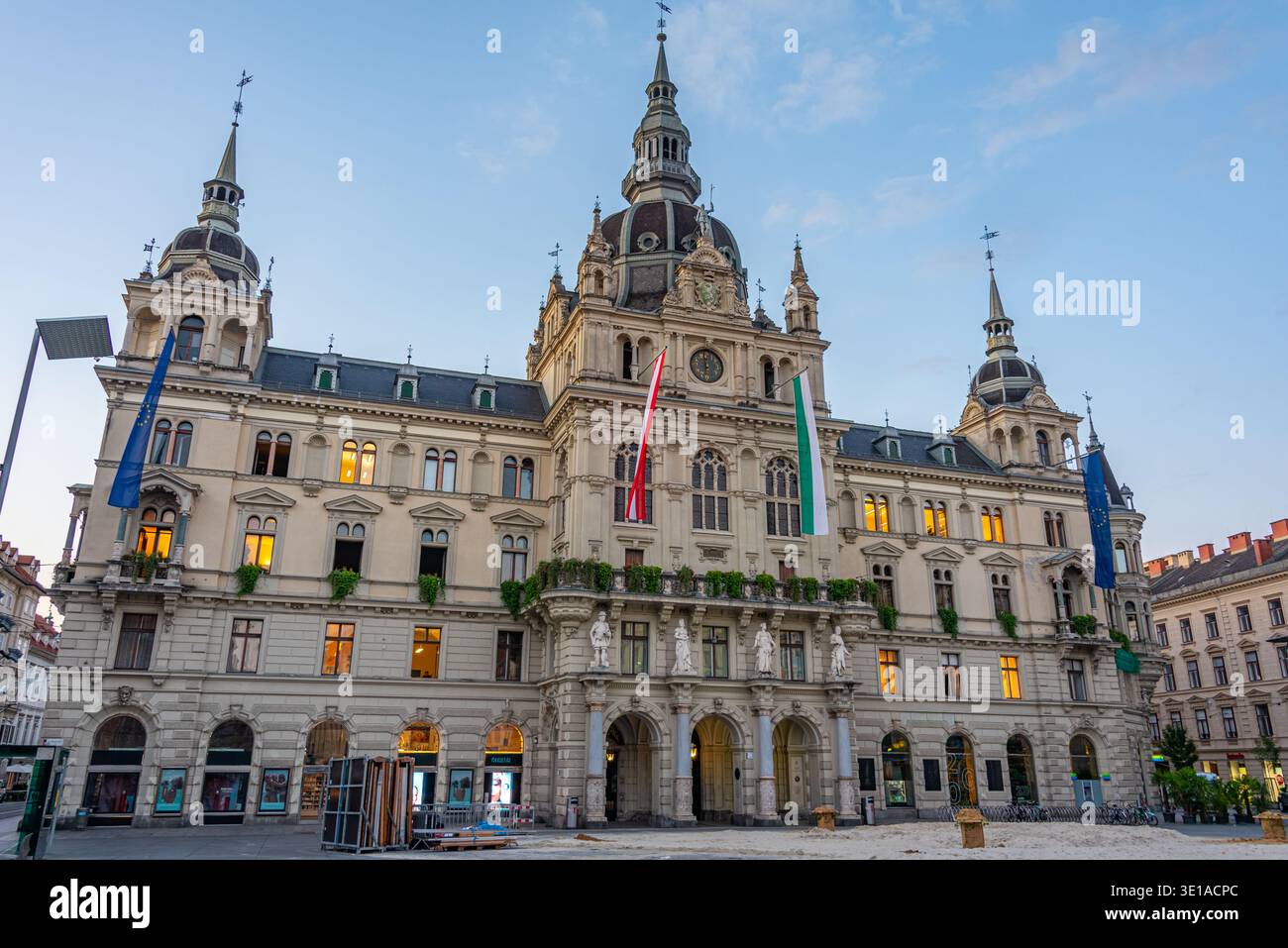 Vista del municipio di graz, Austria all'alba. IMMAGINE Foto Stock