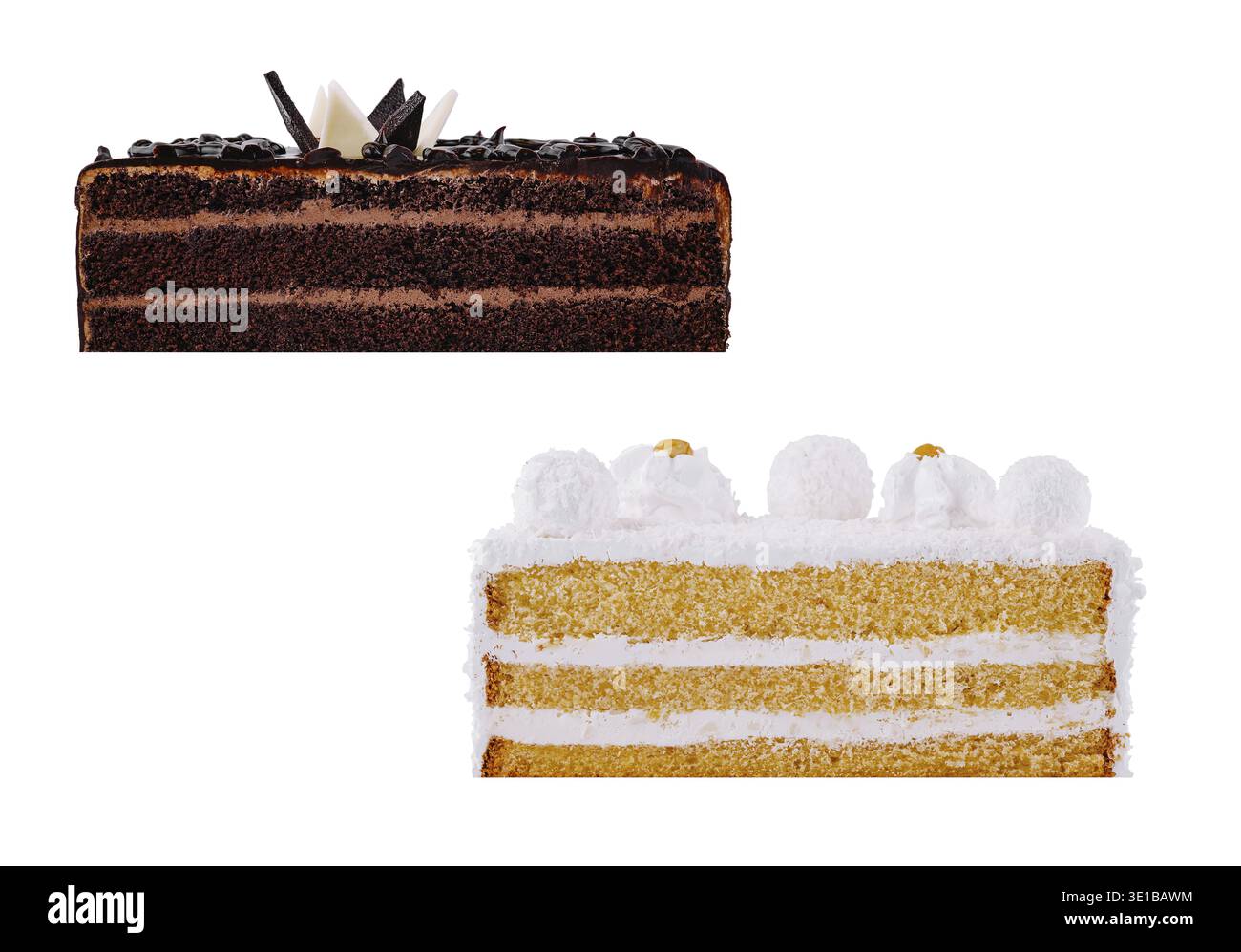 Due deliziose torte, una al cioccolato e una alla vaniglia, tagliate a fette e mostrate i loro strati Foto Stock