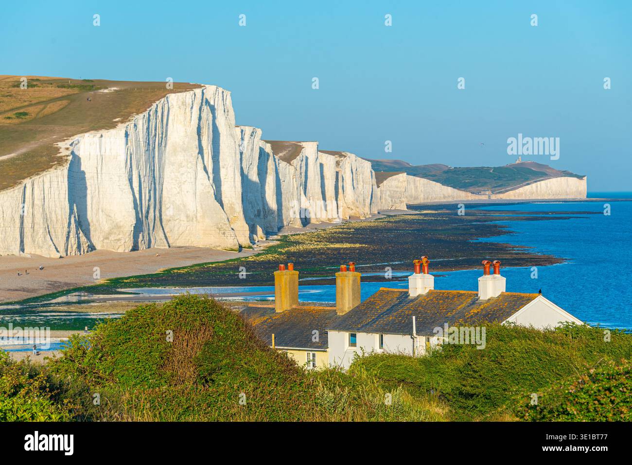Vista al tramonto delle scogliere di sette sorelle in Inghilterra. IMMAGINE Foto Stock