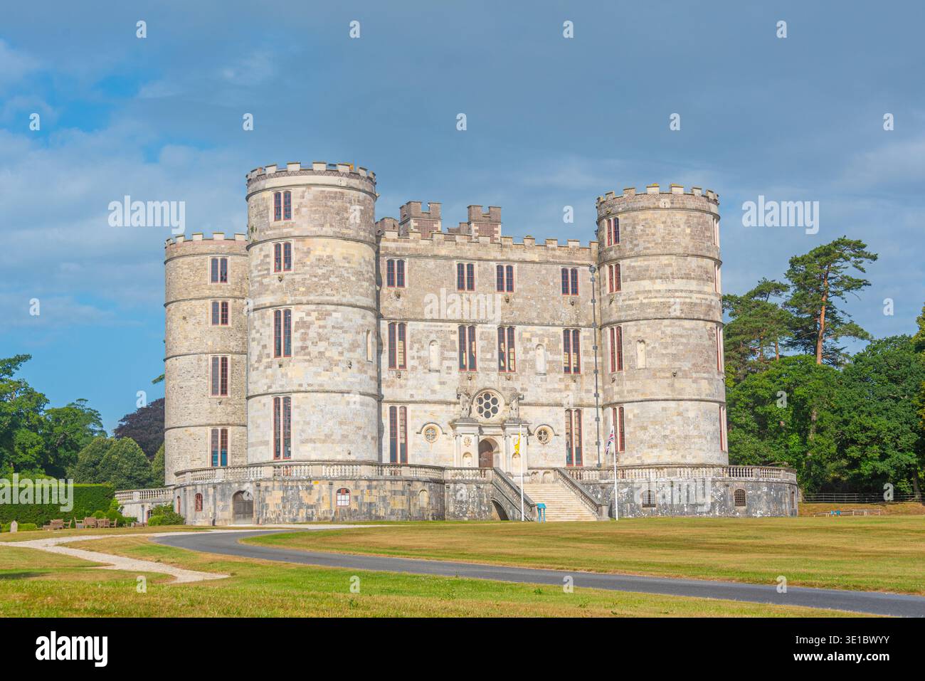 Giorno d'estate al castello di Lulworth in Inghilterra.IMMAGINE Foto Stock