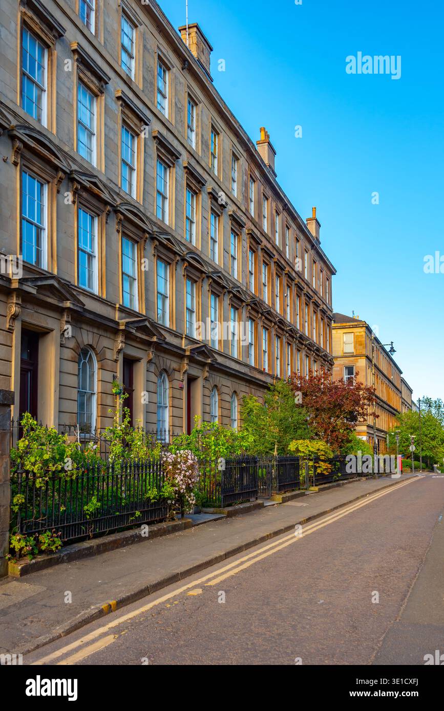 Vista di una strada nel centro di Glasgow, Scozia.IMMAGINE Foto Stock