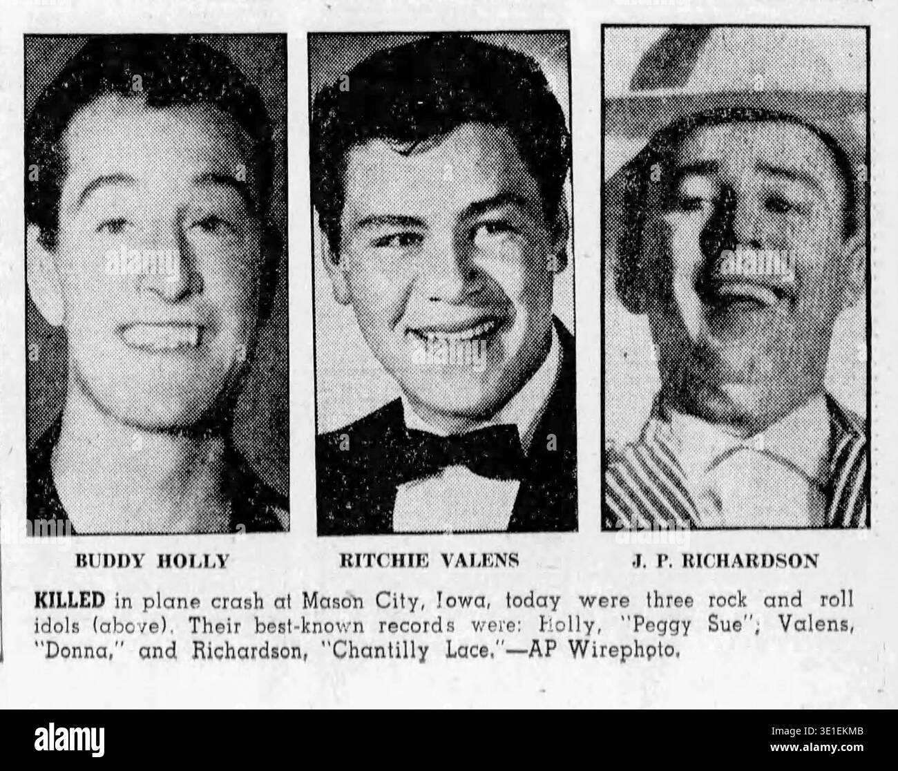 The Day the Music Died - The Vancouver Sun (1959) | Un ritaglio di giornale d'epoca che riporta le tragiche morti delle leggende del rock and roll Buddy Holly, Ritchie Valens e J.P. Richardson in un incidente aereo del 1959. Foto Stock