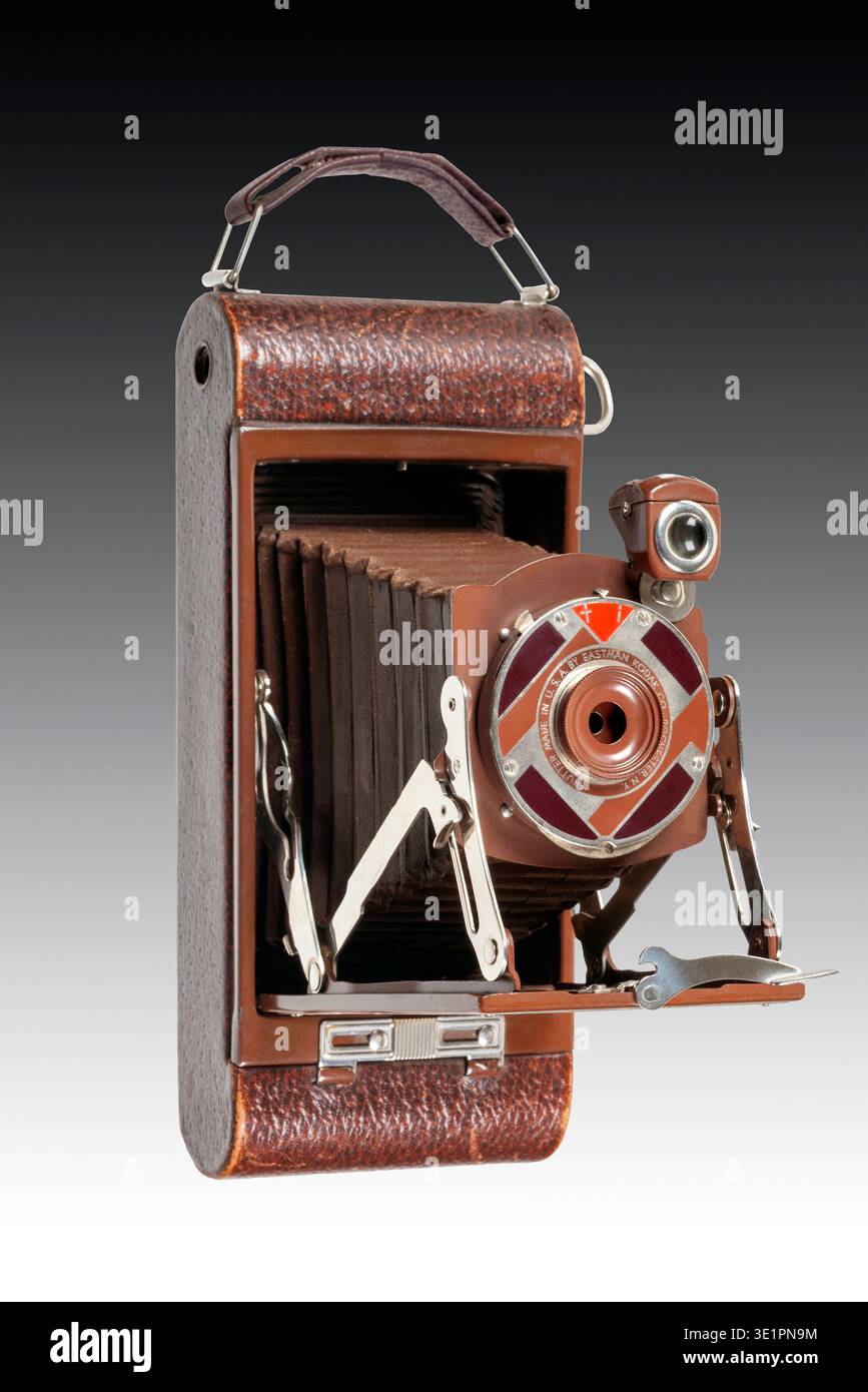 La fotocamera "Gift 1A Kodak" era una variante appositamente realizzata della Pocket Kodak Jr. N. 1A, per la stagione natalizia 1930. Progettato da Famous Industrial Foto Stock
