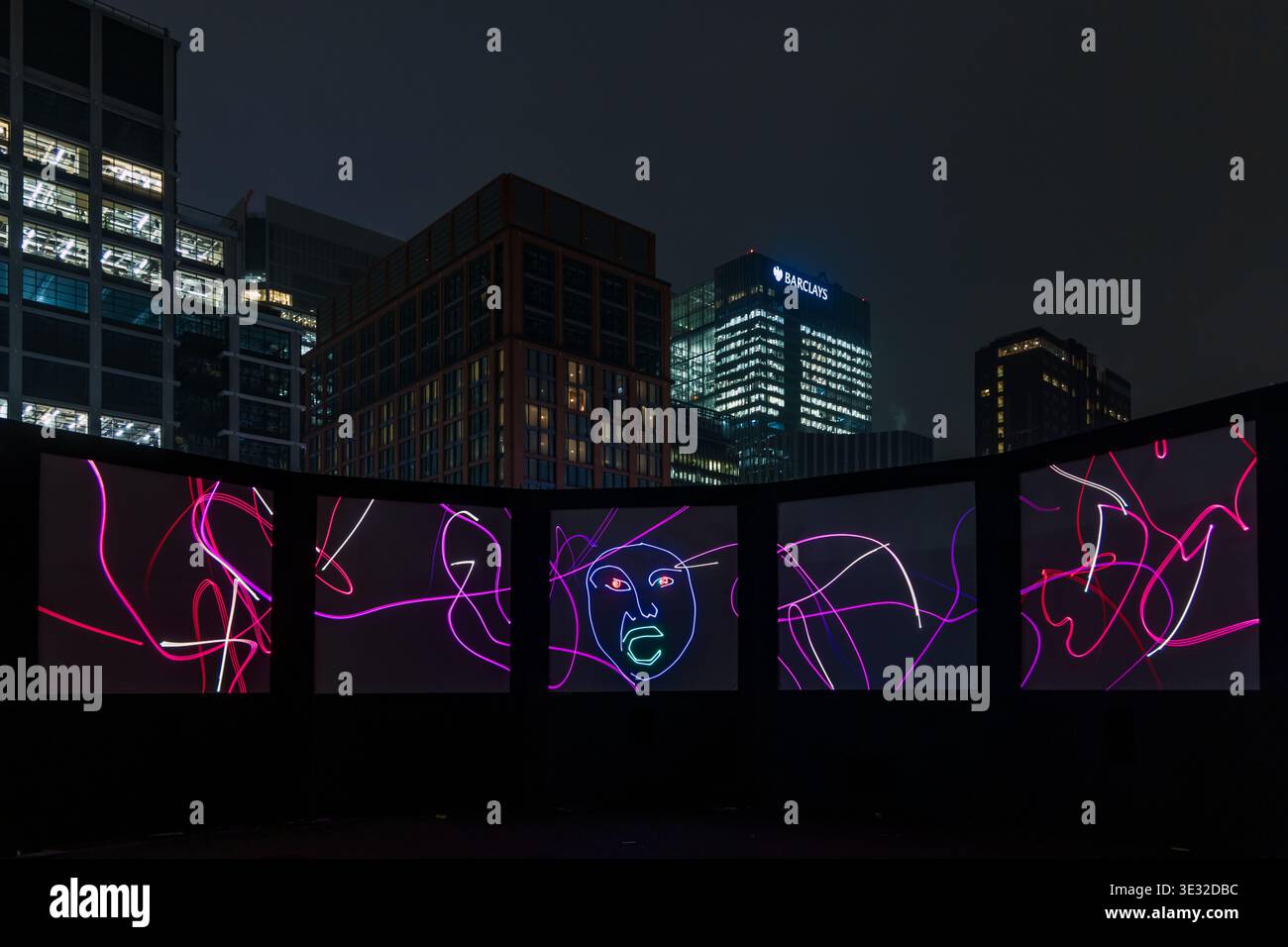 2026 Winter Lights Festival a Canary Wharf, Londra, Inghilterra. Foto Stock