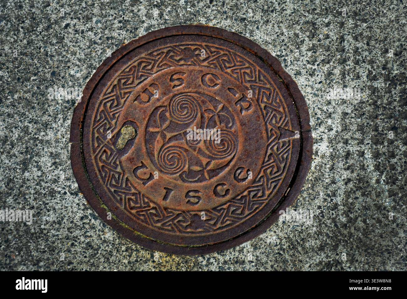 Uisce Éireann, precedentemente nota come Irish Water, è un'azienda statale di servizi idrici in Irlanda. È stato creato dall'Irish Go Foto Stock