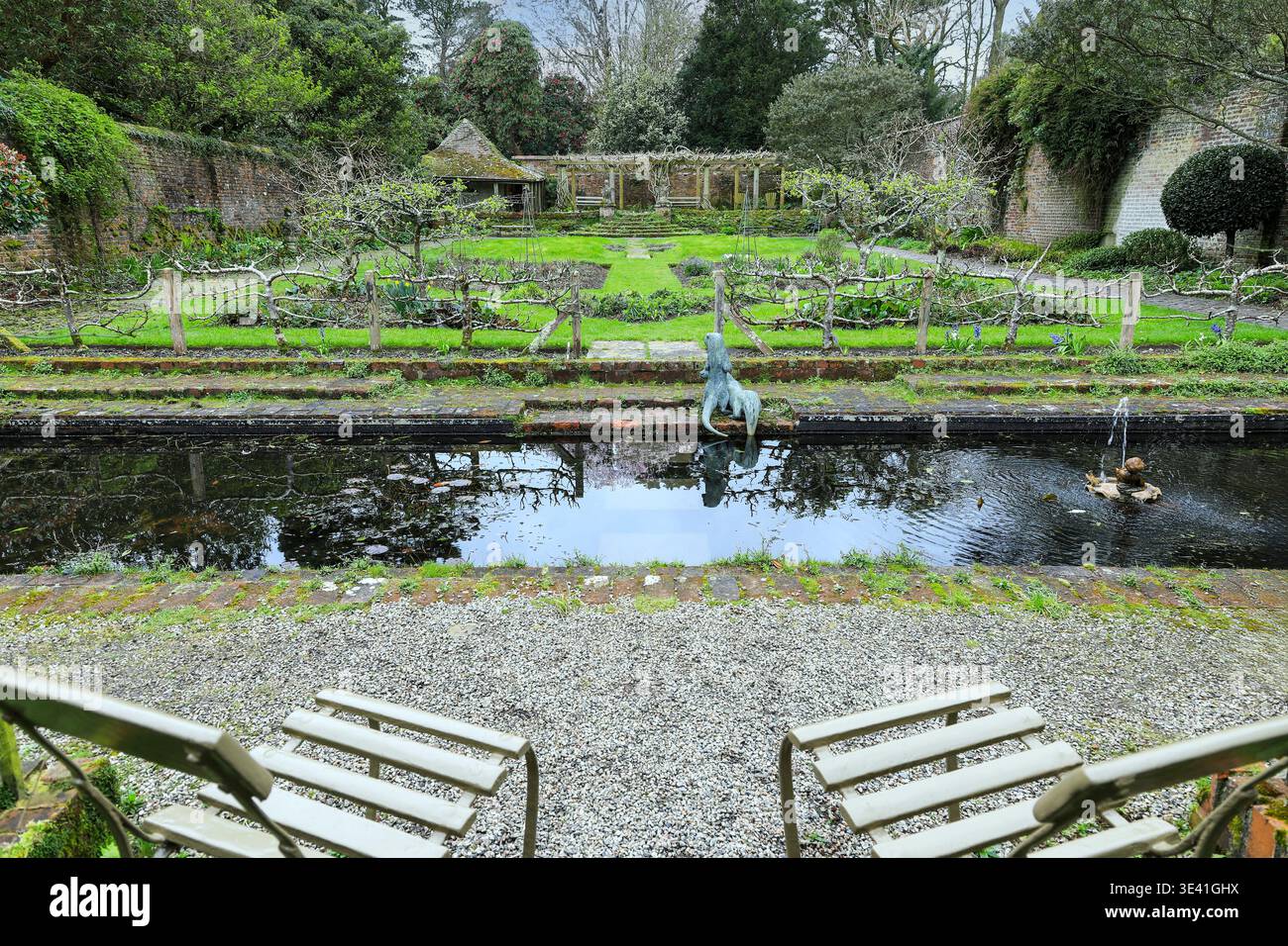 Il giardino recintato di Trewithen Gardens, Truro, Cornovaglia, Inghilterra, Regno Unito Foto Stock