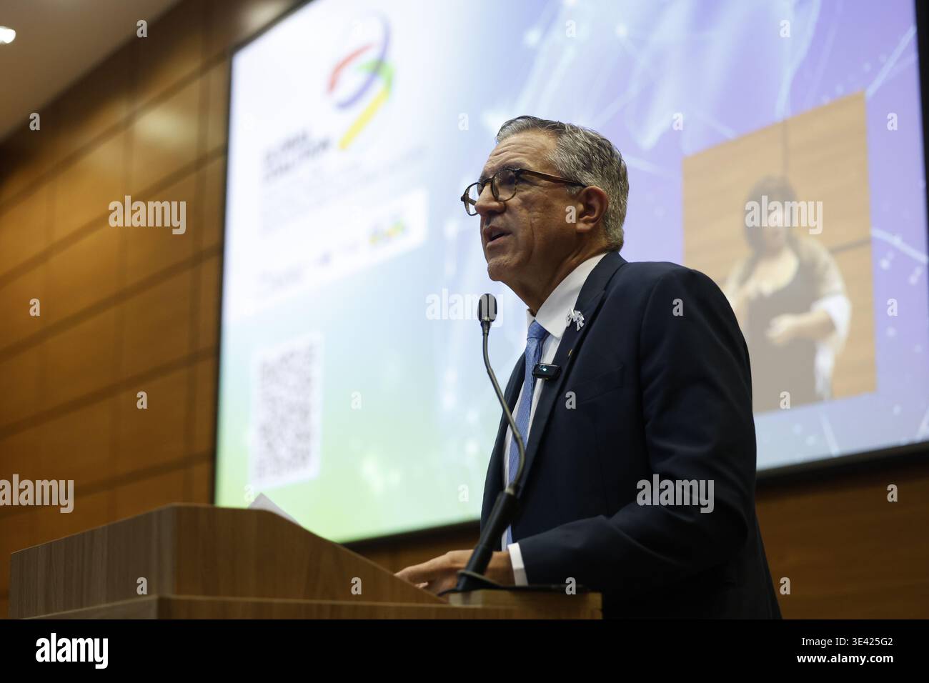 Il ministro della salute del Brasile, Alexandre Padilha, presso la Fondazione Oswaldo Cruz Fiocruz - Rio de Janeiro, Brasile 03.24.2026 Foto Stock