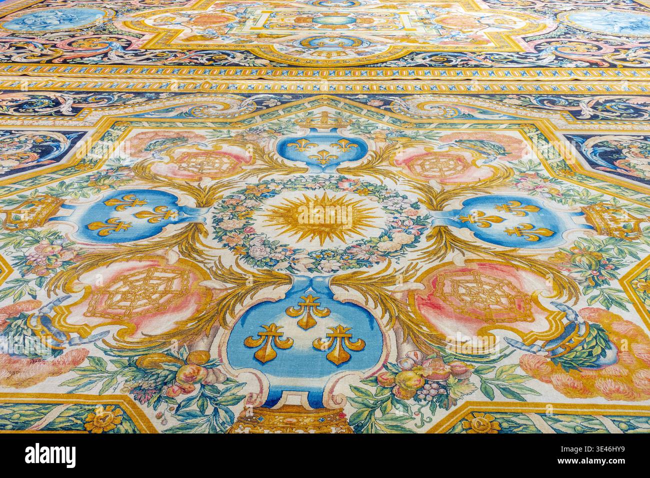 Francia, Parigi, Grand Palais, il Tesoro riscoperto del Re Sole, mostra di tappeti monumentali commissionata da Luigi XIV per la grande Galerie del Louvre, 1° febbraio 8, 2026 Foto Stock