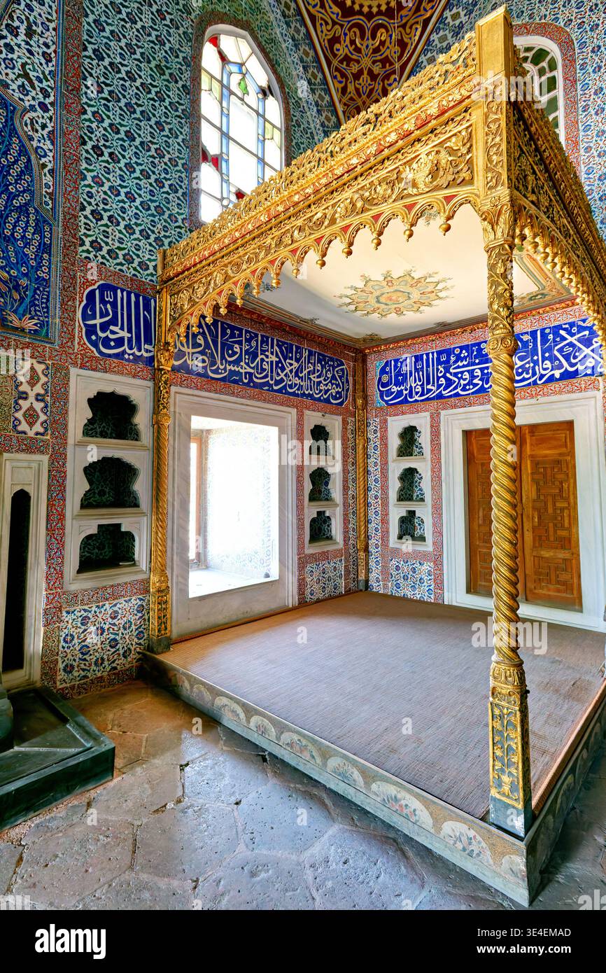 Camera privata progettata da Sinan. Si trova nel Topkapi Palace Harem a Istanbul, Turchia. Foto Stock