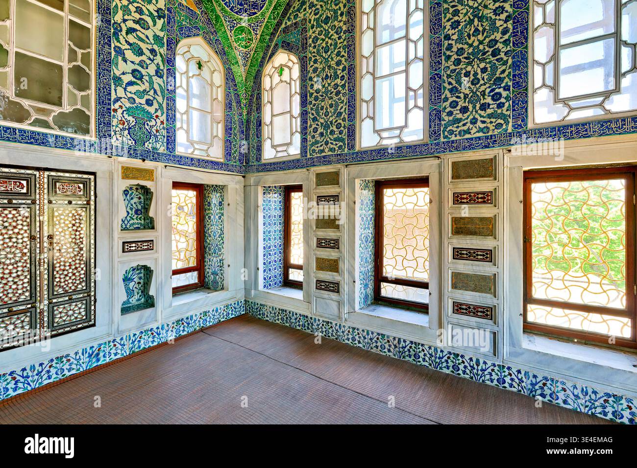 La camera privata del Sultano Murat III si trova nell'Harem del Palazzo Topkapi a Istanbul. Il design è di Sinan. Foto Stock