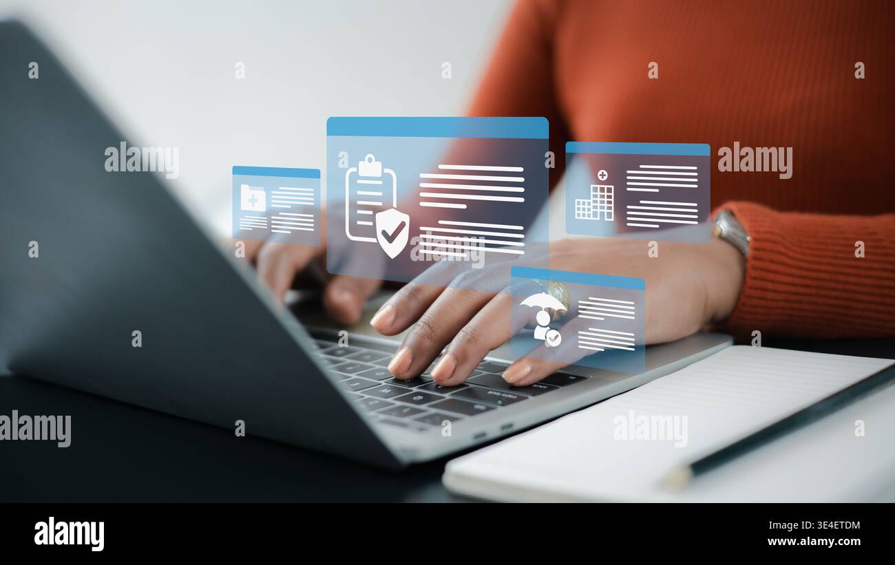 Assicurazione sanitaria rivendicazioni su laptop.contratto di copertura assicurativa medica.politica assicurativa digitale online.futuro della tecnologia assicurativa digitale.Business Foto Stock
