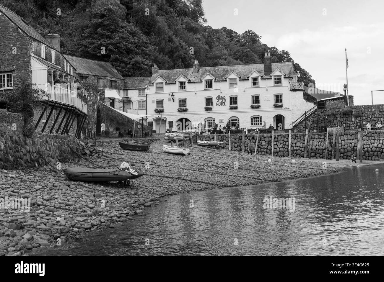Clovelly.Devon.Regno Unito. 28 settembre 2024. Foto dell'hotel Red Lion a Clovelly nel Devon Foto Stock