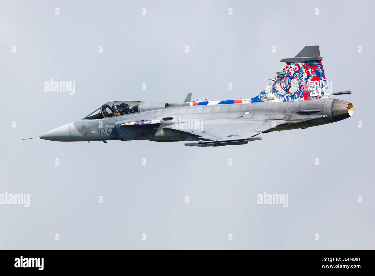 Aeronautica ceca SAAB JAS 39C (coda 9242) in volo sopra la base aerea di Zeltweg il 7 settembre 2022 Foto Stock