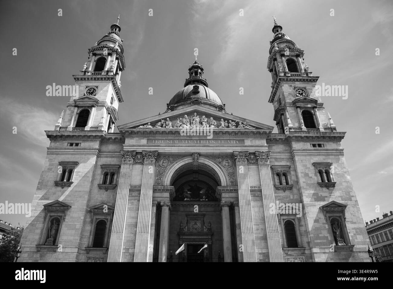 Basilica di Santo Stefano (Szent Istvan Bazilika), chiesa cattolica romana e sito patrimonio dell'umanità dell'UNESCO a Budapest, Ungheria, il 1° maggio 2023 Foto Stock