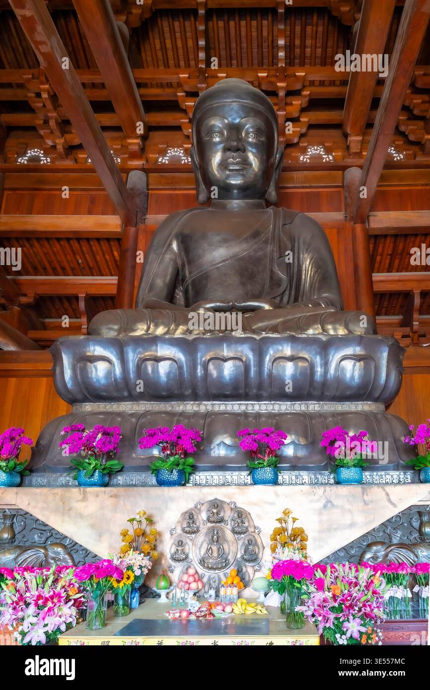 Statua del Buddha, Gebetshaus, Jing'an-Tempel, Tempel des Friedens und der Ruhe Foto Stock