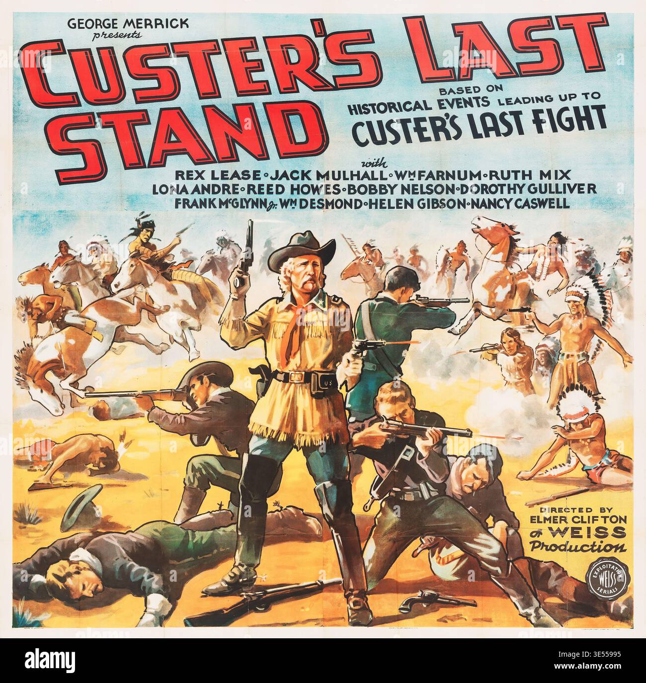 Questo poster cinematografico vintage del 1936 promuove "Custer's Last Stand", un film distribuito da Weiss Exploitation Serials e diretto da Elmer Clifton. L'illustrazione raffigura una scena di battaglia drammatica con cowboy e nativi americani impegnati in un conflitto, con George Custer in primo piano. Foto Stock