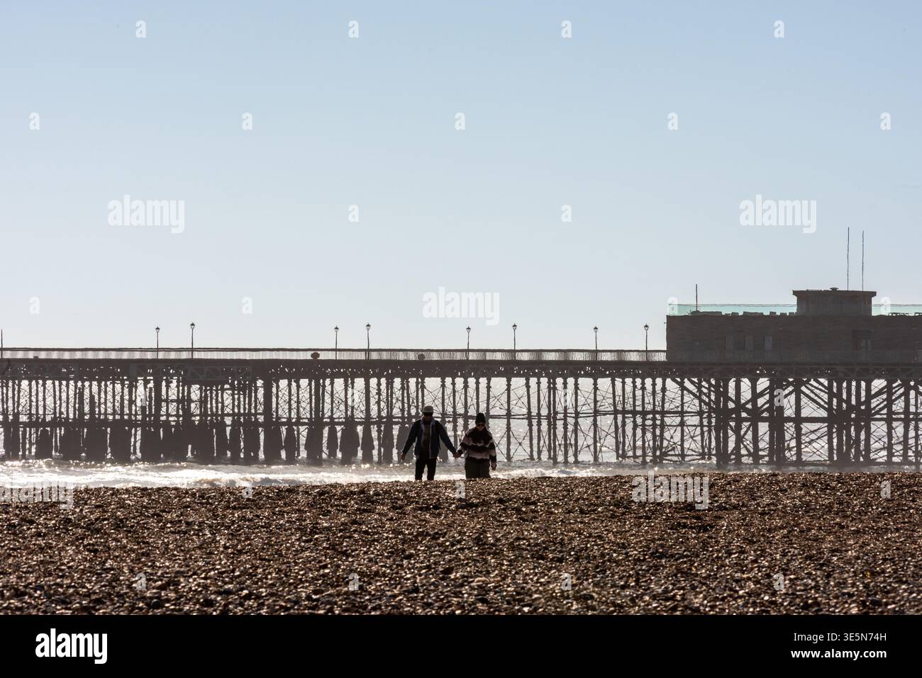 Hastings, 17 marzo 2026: Molo di Hastings Foto Stock
