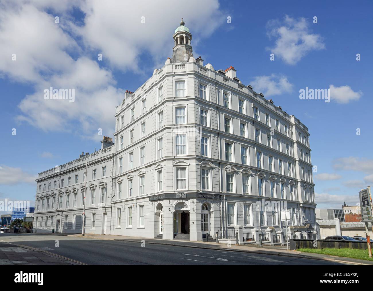 Il nuovo Continental Hotel in Millbay Road Plymouth sara' impostato per una nuova vita e sara' commercializzato come Hilton Hotel Foto Stock