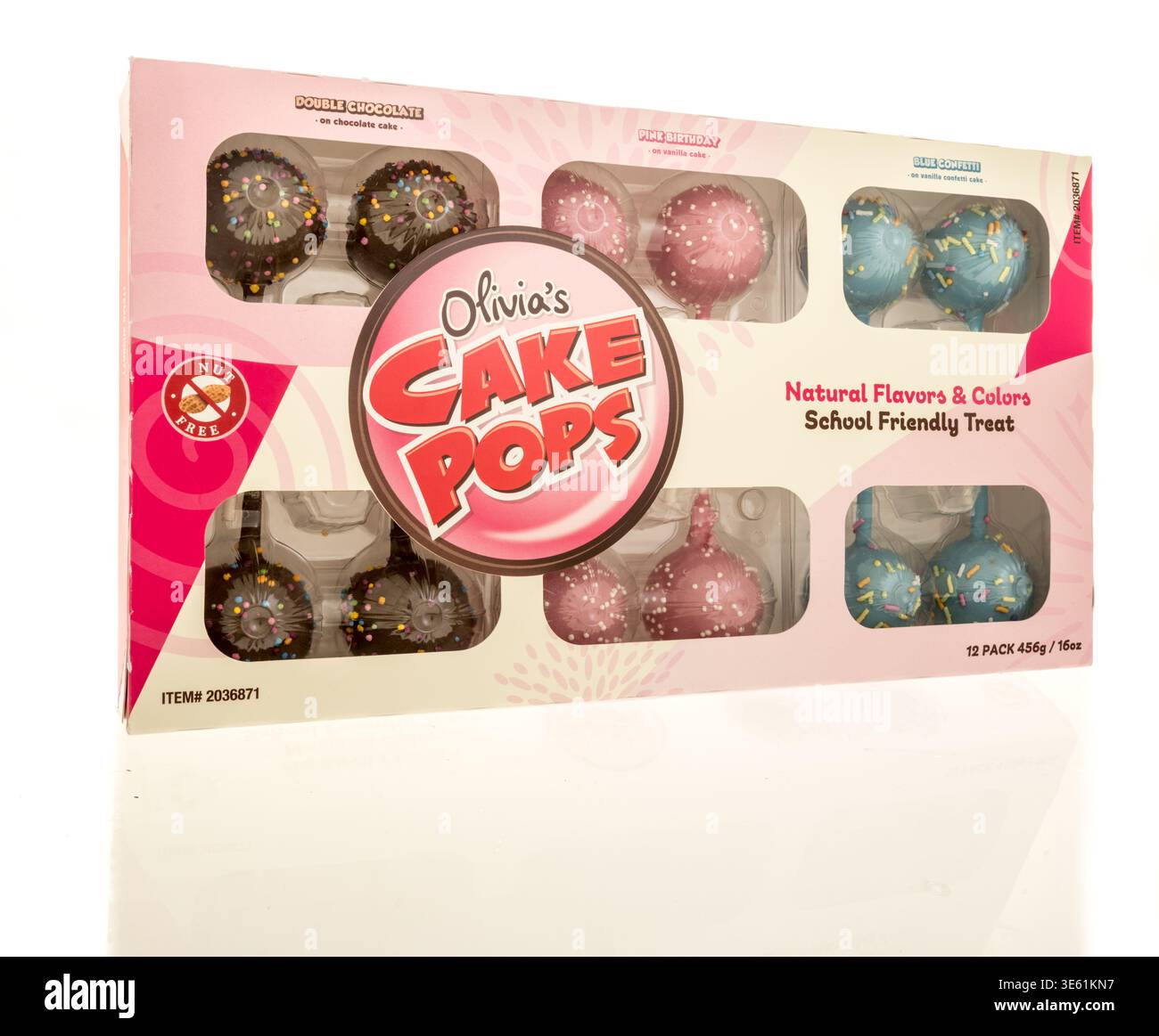 Winneconne, WISCONSIN - 28 marzo 2026: Un pacchetto di torta Olivias pop caramelle su uno sfondo isolato. Foto Stock