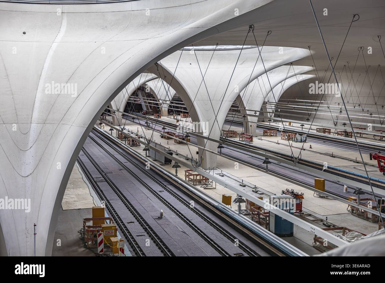 Aperto nei giorni di costruzione presso la nuova stazione ferroviaria centrale. Per tre giorni, i visitatori possono scoprire il progetto da 21 miliardi di dollari di Stoccarda. Vista del Foto Stock