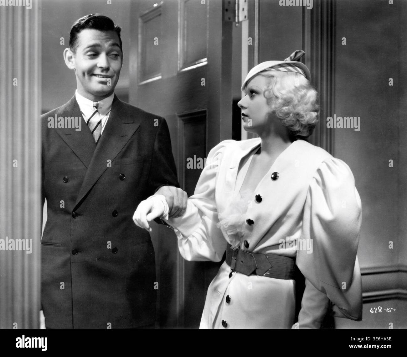 CLARK GABLE e JEAN HARLOW in HOLD YOUR MAN 1933 regista SAM storia IN LEGNO Anita loos sceneggiatura Anita loos e Howard Emmett Rogers abiti Gilbert Adrian Metro Goldwyn Mayer (MGM) Foto Stock