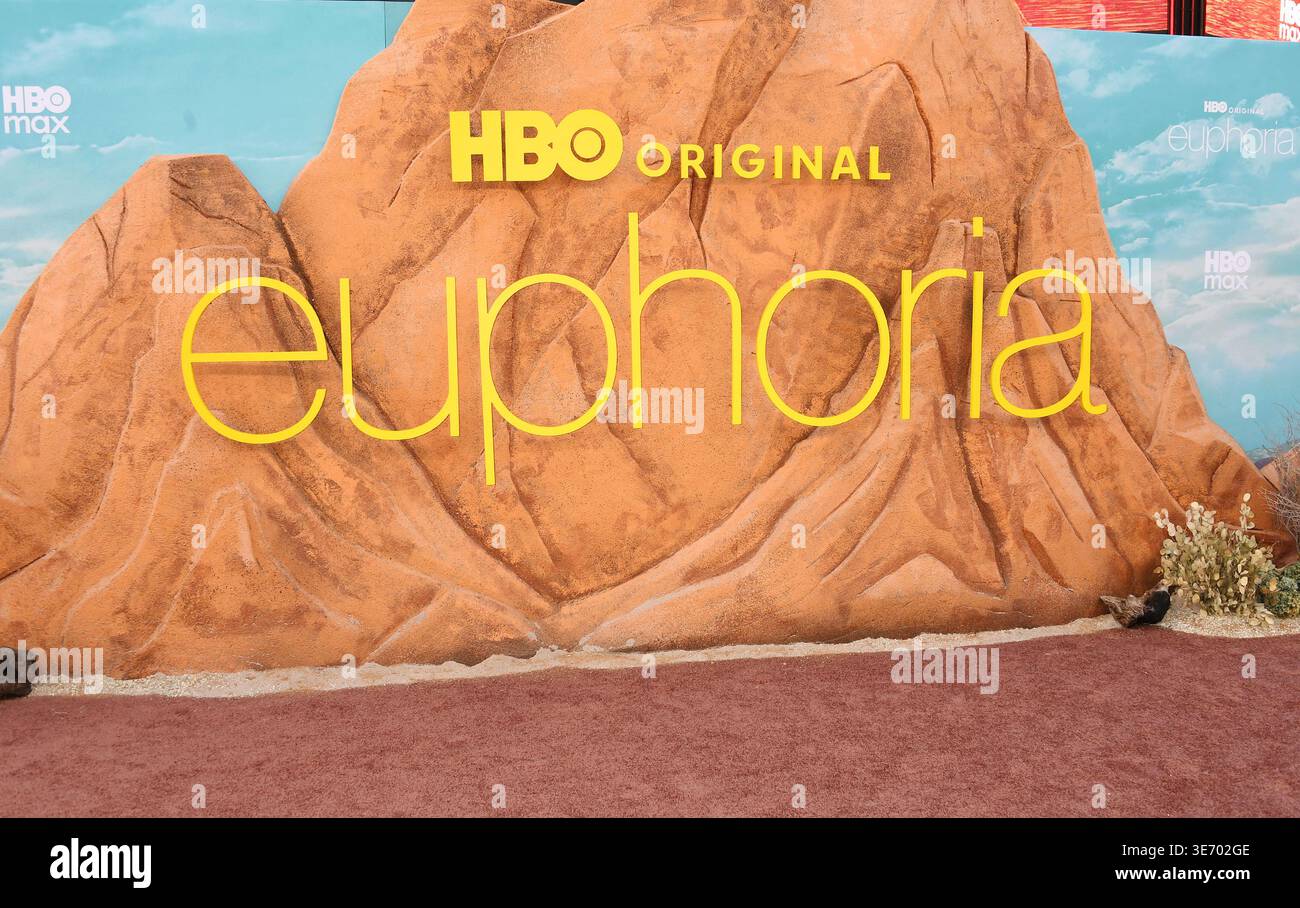 HOLLYWOOD, CALIFORNIA - 07 APRILE: Atmosfera alla premiere di Los Angeles della terza stagione "Euphoria" della HBO al TCL Chinese Theatre il 7 aprile 2026 a Holl Foto Stock