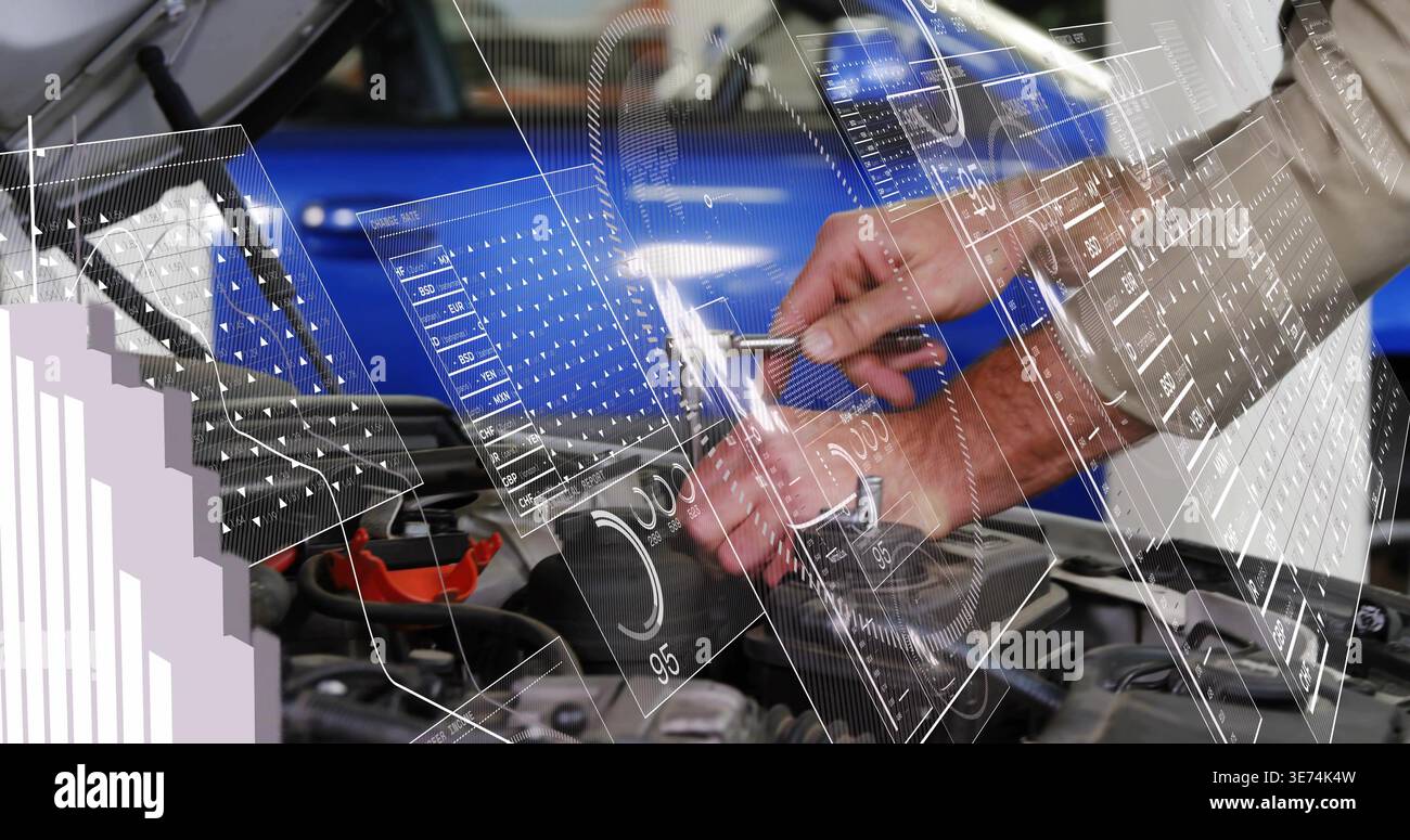 Serraggio meccanico indossando camicia da lavoro regolazione del motore con chiave sotto il cofano aperto, coperture HUD. Garage, officina, diagnostica, tecnico, mani, t Foto Stock