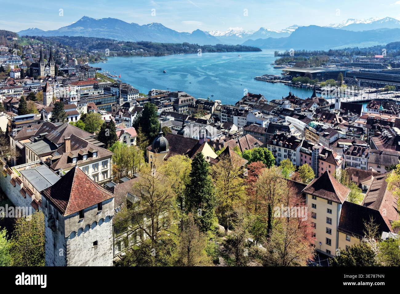 Lucerna, Svizzera, Ponte della Cappella, Lago di Lucerna, Rigi, Pilato Foto Stock