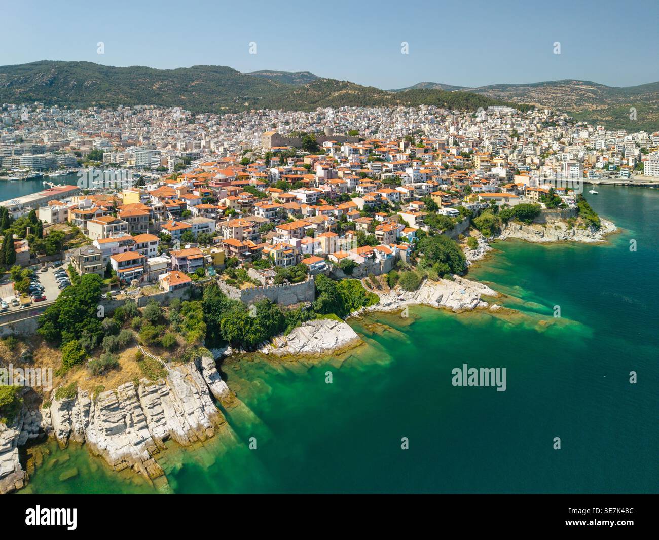 Veduta aerea della città vecchia e della Fortezza di Kavala, Kavala, Grecia Foto Stock
