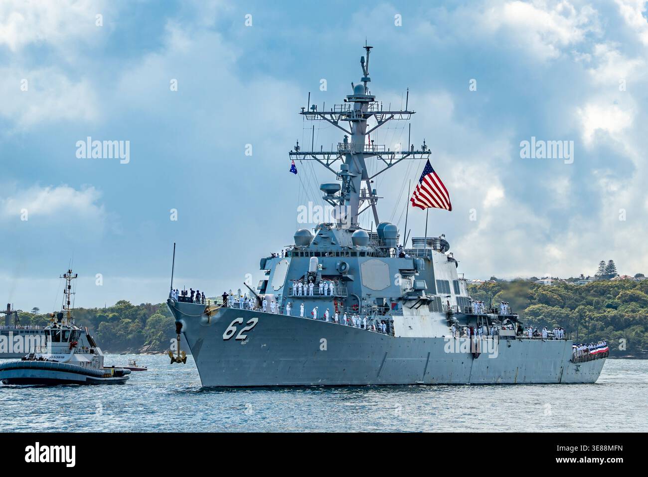 USS Fitzgerald, un cacciatorpediniere missilistico guidato della classe Arleigh Burke nel porto di Sydney per esercitazione Kakadu Fleet Review marzo 2026 Foto Stock