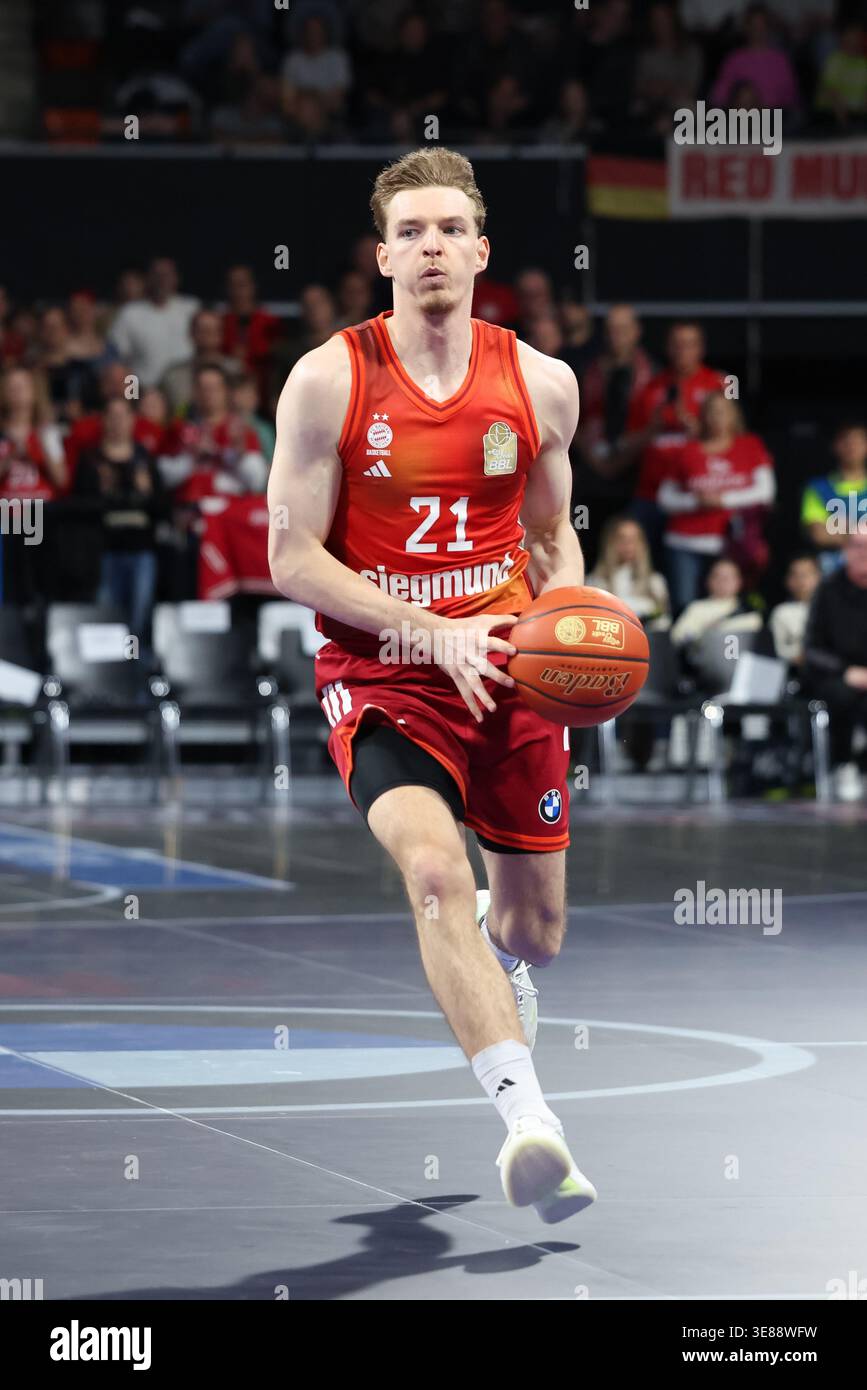 Justuz Hollatz (FC Bayern Basketball, #21), GER, FC Bayern Basketball vs. Niners Chemnitz, Basketball, easycredit Basketball Bundesliga, 29. Spieltag, Saison 2025/2026, 12.04.2026, foto: Eibner-Pressefoto/Jenni Maul Foto Stock