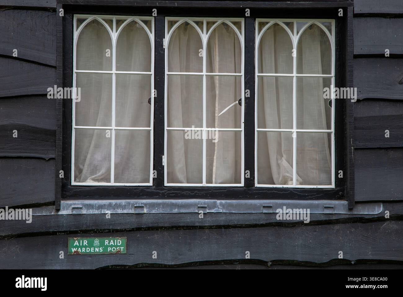 Ex guardia aerea nel villaggio Buckinghamshire Chilterns di Turville Foto Stock