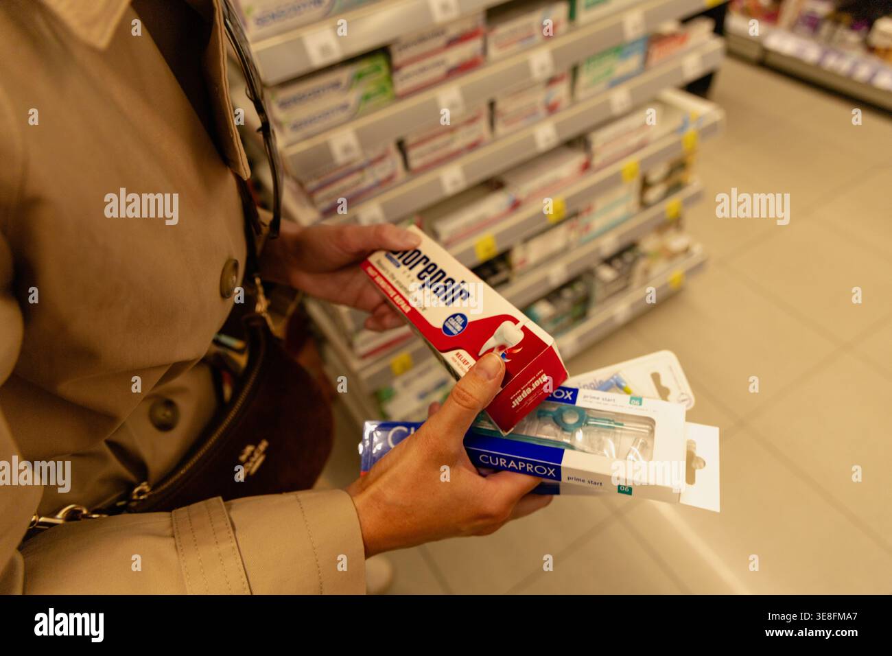 Corepair Curaprox prime Start Dental Products Shopping Foto Stock