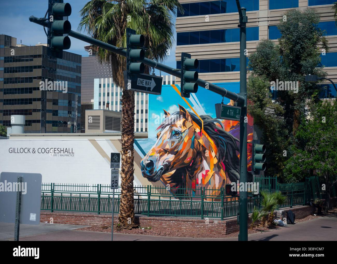 Graffiti di cavallo accanto a avvocati di negligenza nel centro di Las Vegas Foto Stock