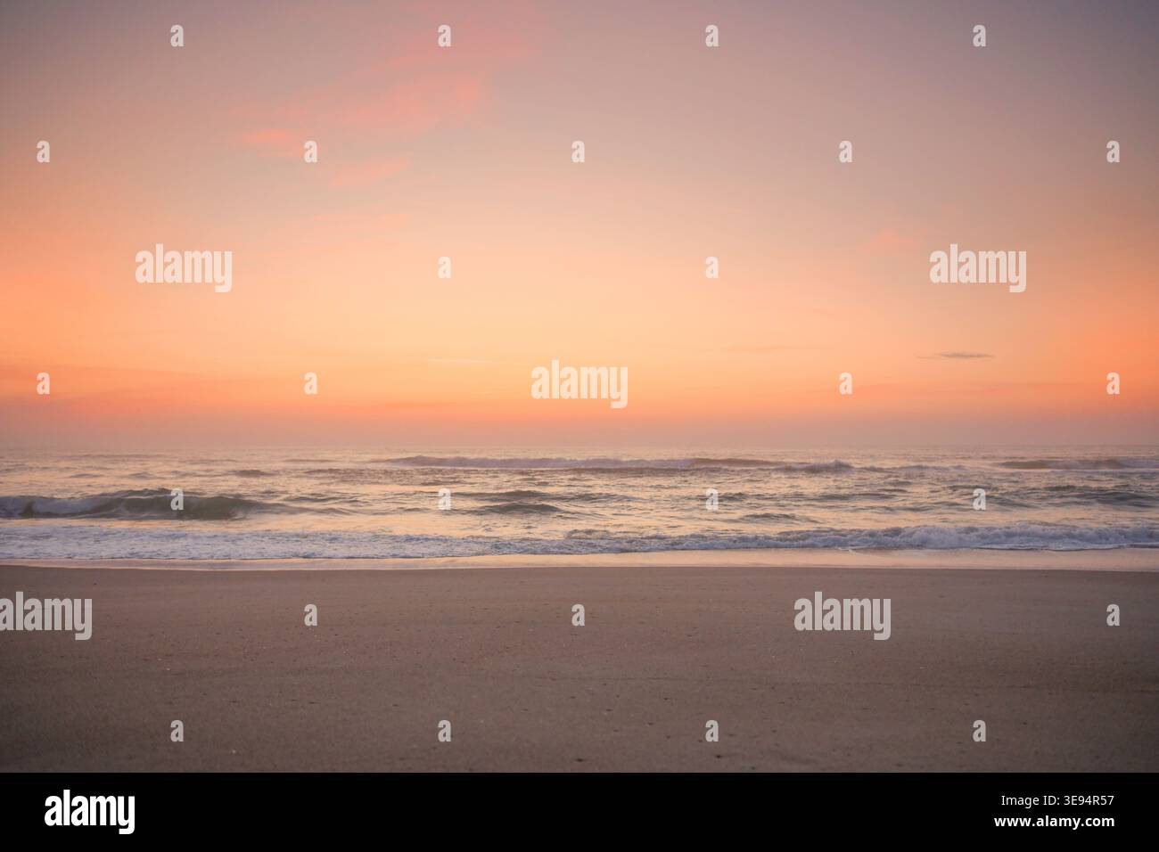 Splendida alba rosa a Outer Banks, North Carolina Foto Stock