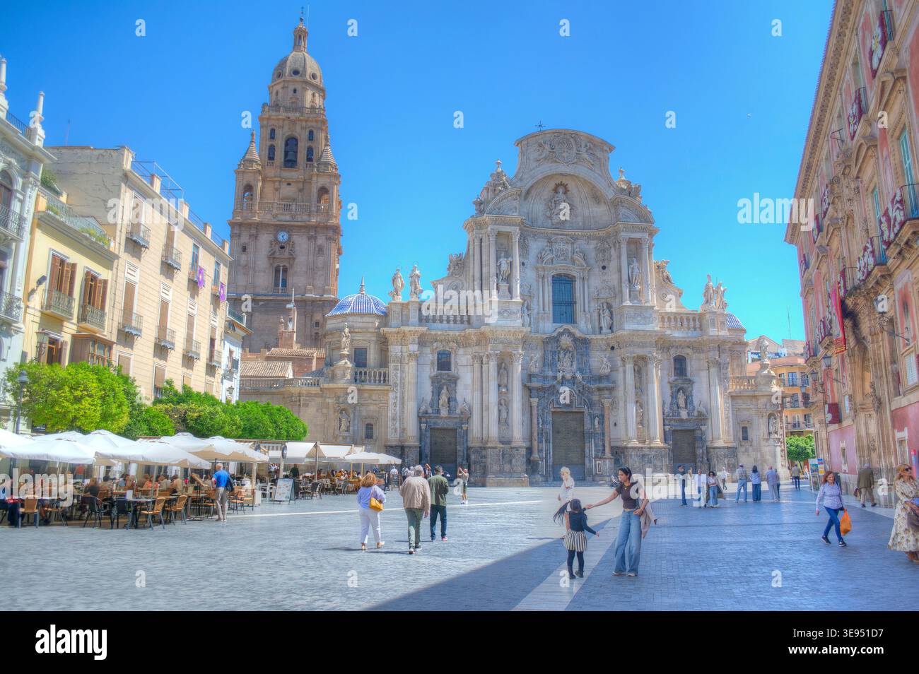 Immagine HDR della Cattedrale di Murcia in Plaza del Cardenal Beluga a Murcia, Spagna Foto Stock