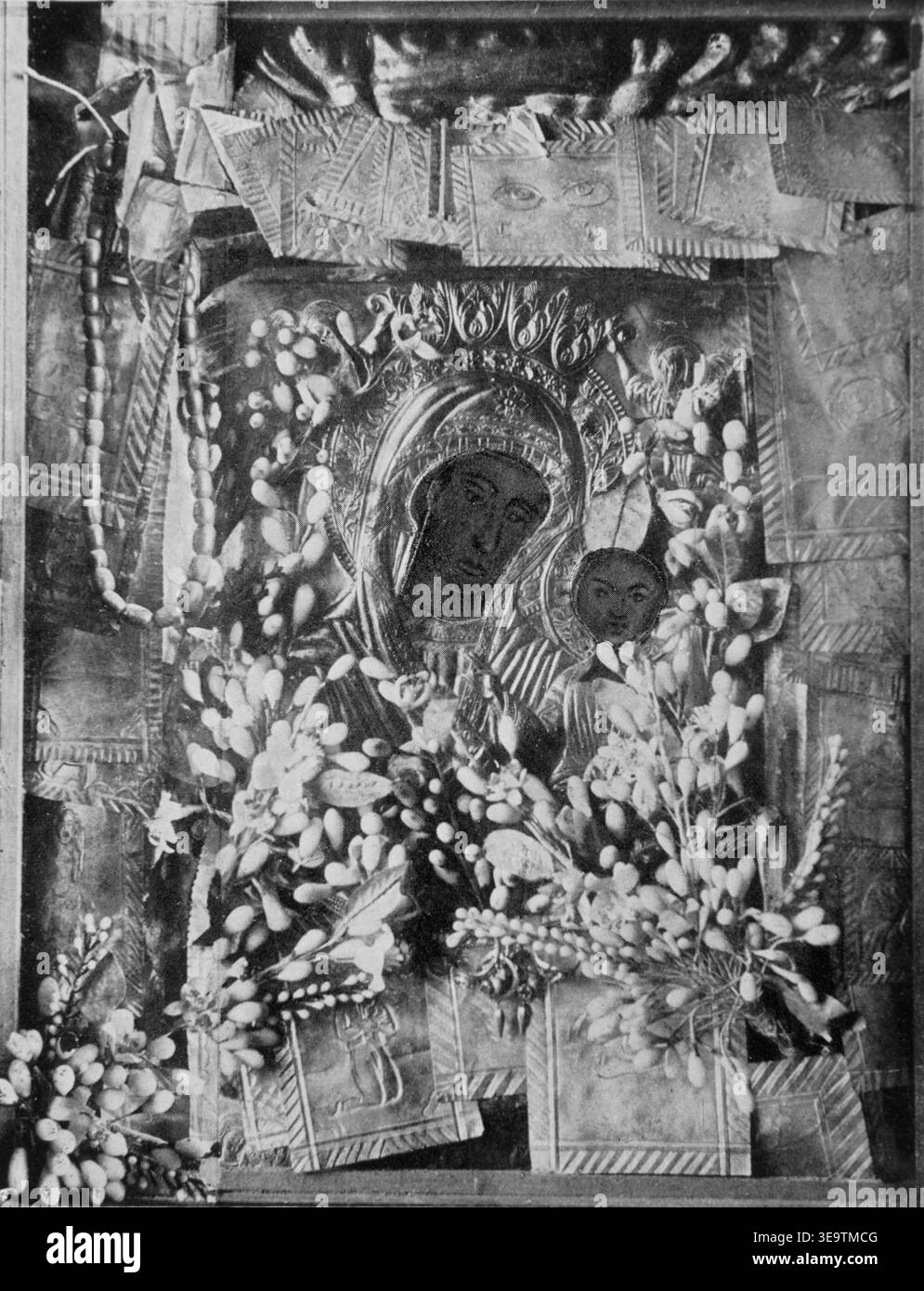 Ludwig Salvator d'Austria (1847 – 1915) è stato un arciduca d'Austria e naturalista. L'immagine d'archivio del 1907 riproduce l'icona di Panagia nella vecchia Parga, in Grecia. La stampa fotografica storica documenta il patrimonio religioso. Foto Stock