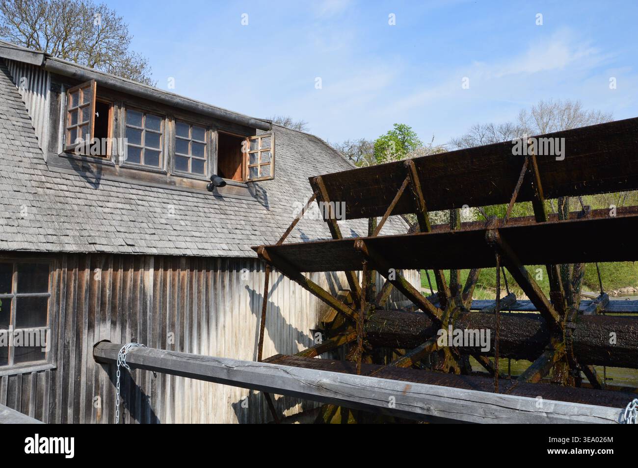 Storico mulino navale sul fiume Weser a Minden Foto Stock