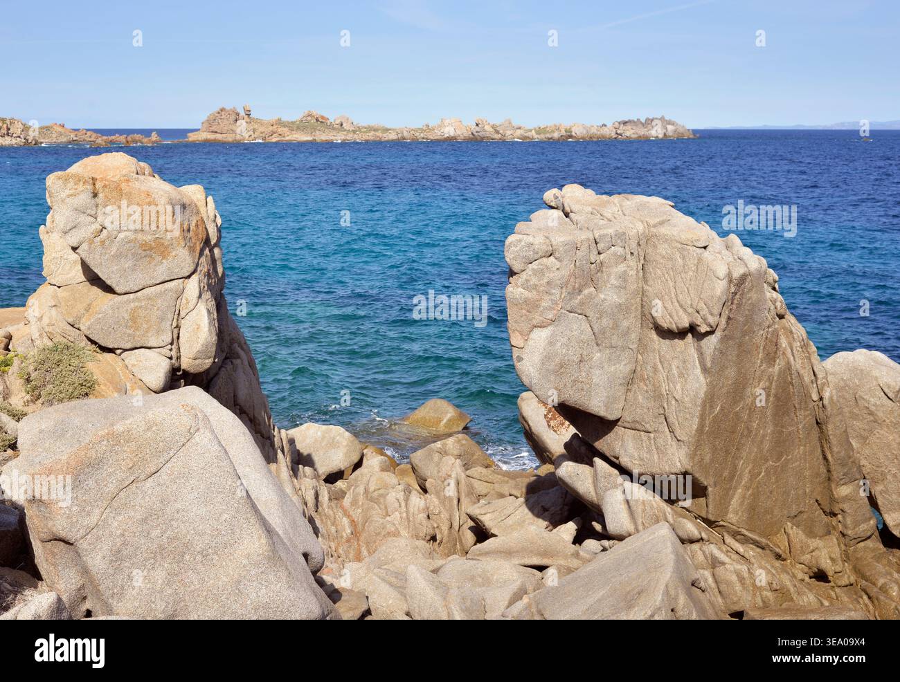 formazioni rocciose di granito modellate dal vento, Gallura, Sardegna, Italia Foto Stock
